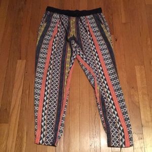 Patterned pants